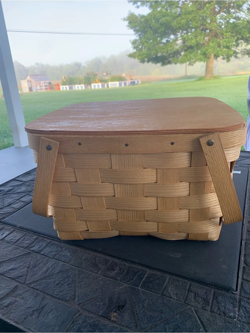 Vermont Basketville Woven Pie Carrier Basket with Lid - Natural Beige